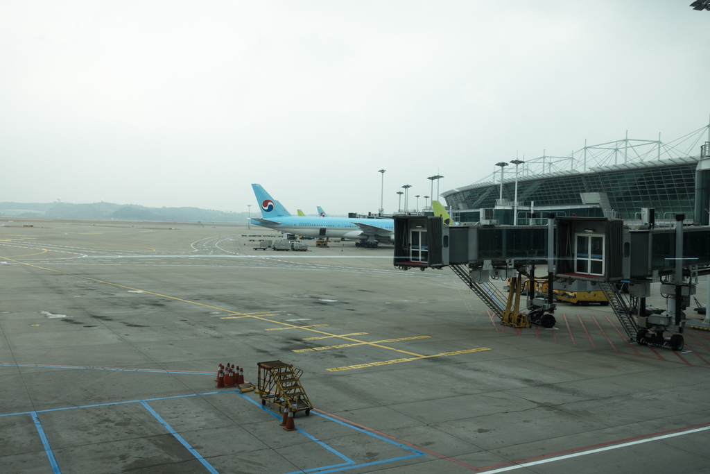 ソウルの仁川国際空港第一ターミナルの駐機場